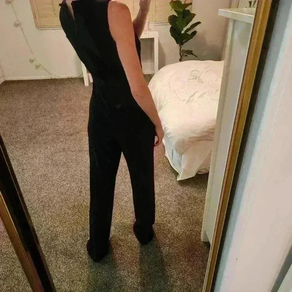 NWOT DKNY Jumpsuit Navy Gold Button Crew Neck Sleeveless Slimming Contouring Coc - Picture 11 of 11